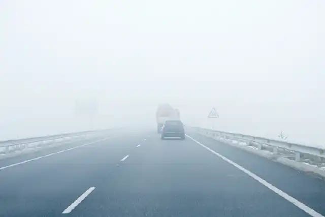vitesse-adaptee-%3A-brouillard