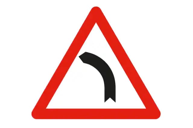 attention-virage-a-gauche-!
